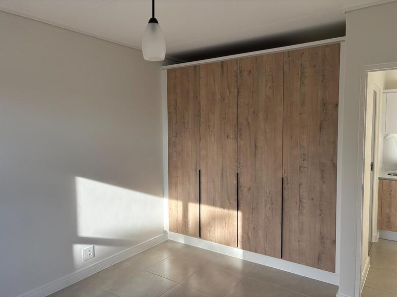 To Let 1 Bedroom Property for Rent in Richwood Western Cape